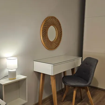 Iv Apartman *